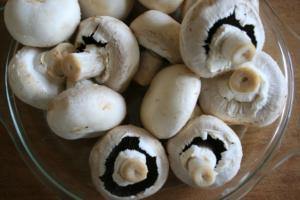 Заготовка грибов на зиму в холодильнике
