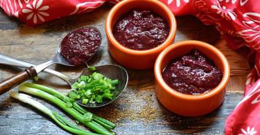 Ткемали из сливы